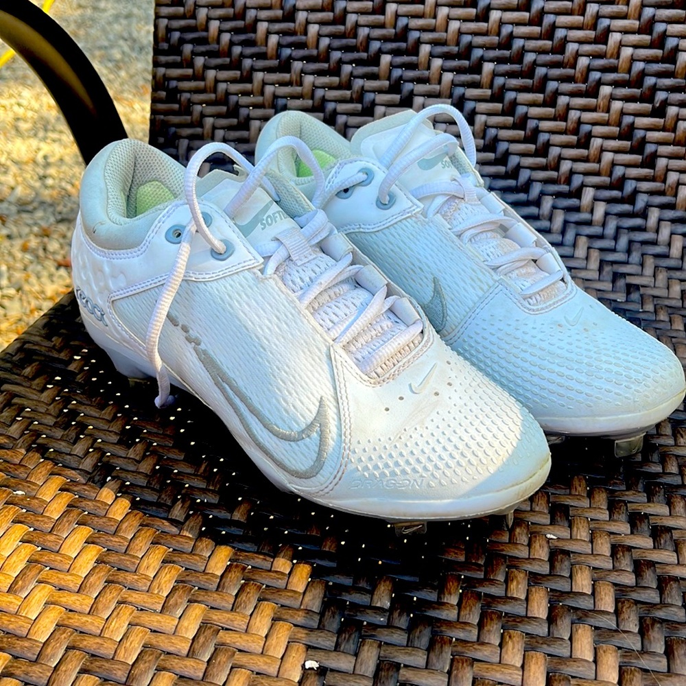 Women’s Nike React metal softball cleats